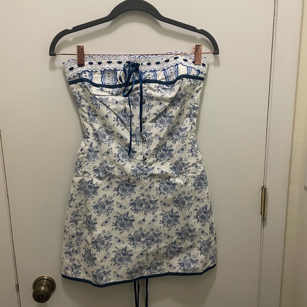 With Jean Blue and White Floral Mini Dress